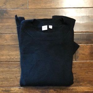 GAP Black Sweater Size Small
